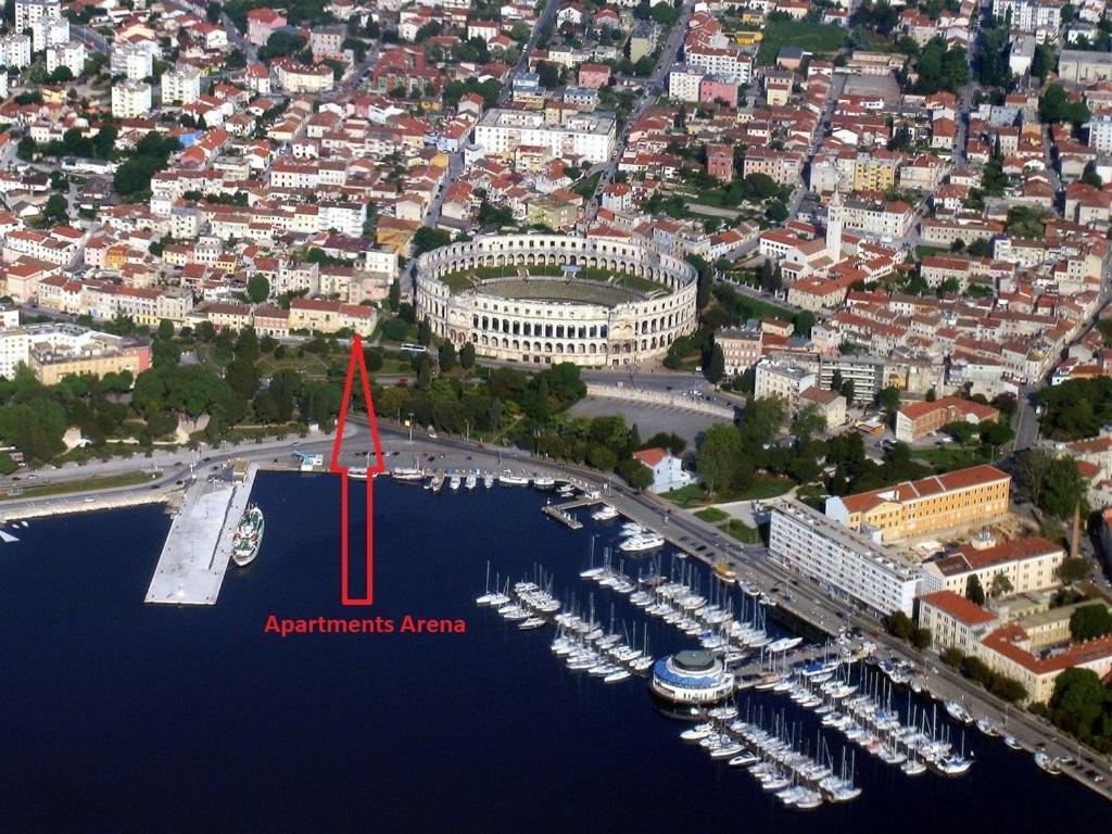 Apartments Arena Pula Zewnętrze zdjęcie